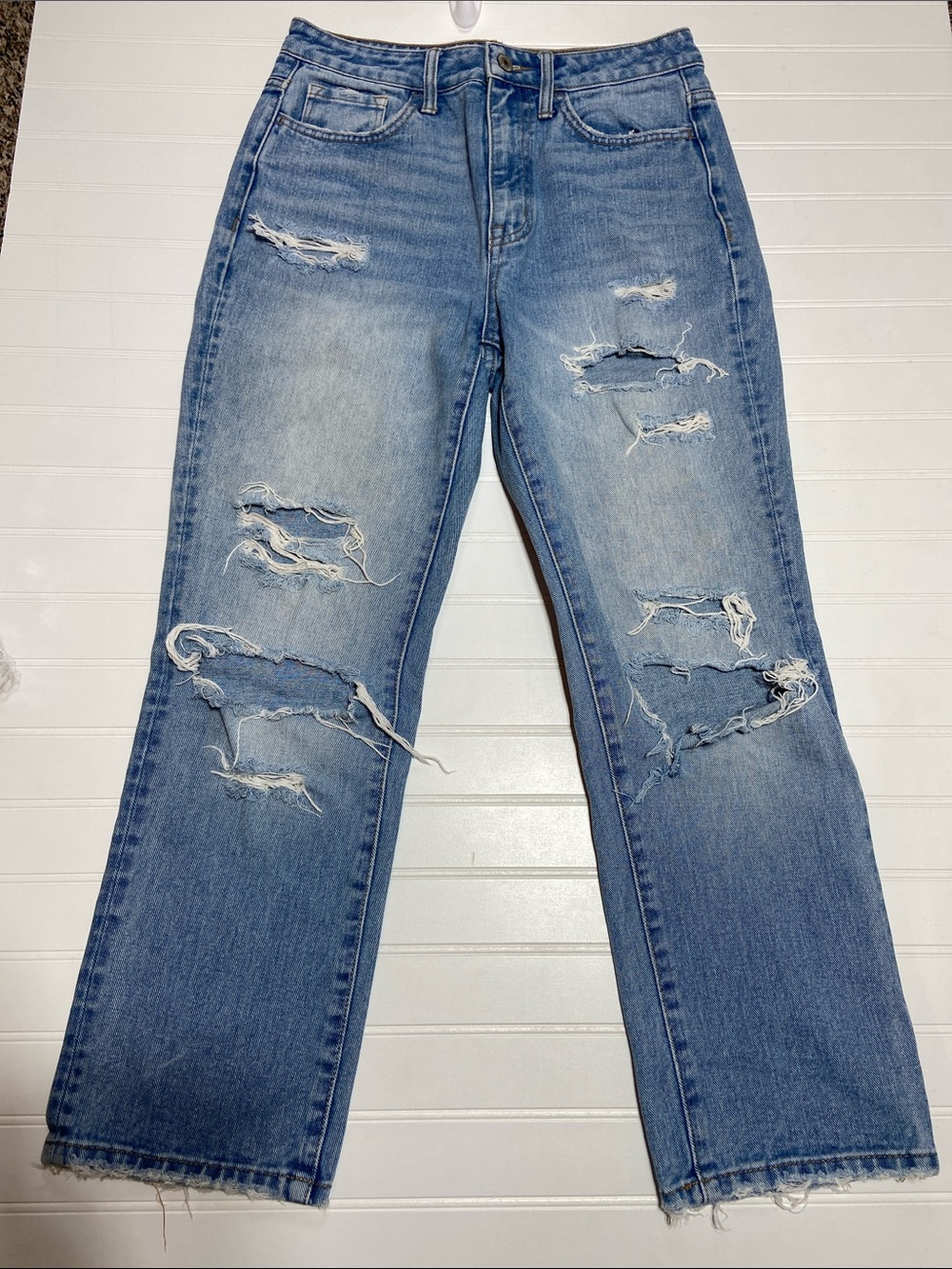 Altar'd State Vervet 100% Cotton Boyfriend Jeans Woman’s 26 Thrashed High-Rise - Picture 1 of 11